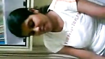 Cute Desi Girl Kissing - Movies.