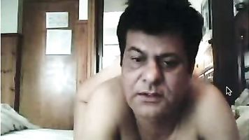 London Based Paki Couple - Movies.