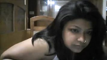 moaning loudly in pleasure in this must watch MMS