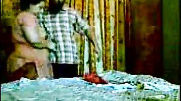 Hot video clip featuring couple from Amritsar enjoying his friends wife at her place.