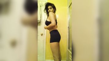 Punjabi Babe Tamanna Bedi - Movies. video2porn2
