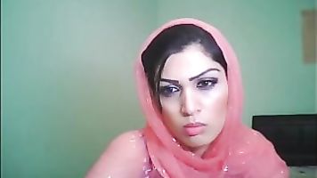 Pakistani Amateur Cam Show - Movies. video3porn3
