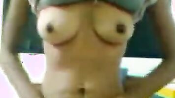 Kanpuri Girl Amisha Boobs - Movies.