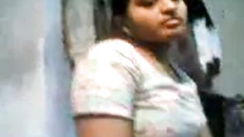19 Year Old Indian Babe Blowjob - Movies.