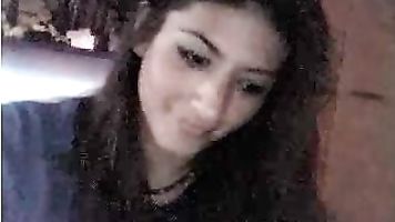 Desi Girl Sonia On Web Cam - Movies.