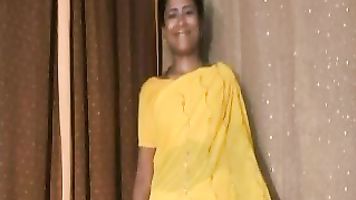 Exotic Indian Insertion - Movies.