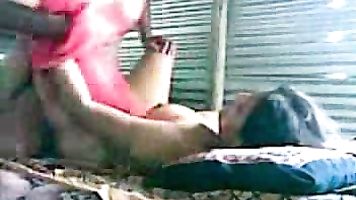 This action packed Sunny Leone video is every Sunny fan's fantasy