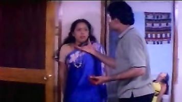 Young newly married Indian girl on her honeymoon taking shower in bath tub naked recorded by her hubby exposing herself