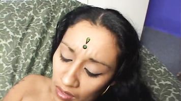 coincido contigo struckz, cada vez que lo veo me pone loca