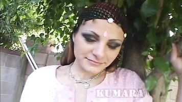 wow thts one of the most amazing pair of villagedesi tits
