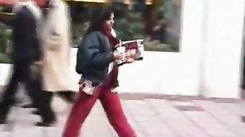 Aisha with British Man