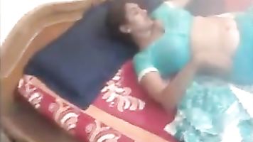 Sarri wali beautiful bhabhi