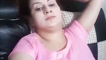 Indian Paki House housewife FaceBook Live Huge Boobs