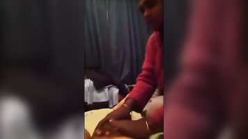 flashing lund to tamil maid while giving massage