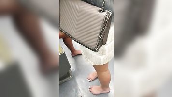 Sexy Desi Feet Hot Legs Thick Thighs & Sweet White Toes