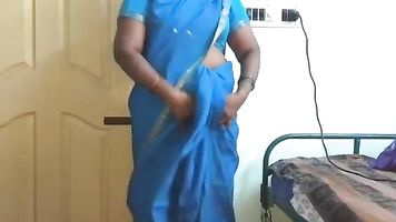 शादी वाली रात और ममेरी बहन