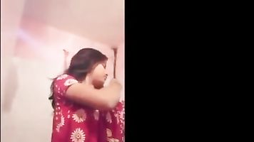 FILM-20180724-PV0001-Salem (IT) Indian 21 yrs old unmarried cute and hot college girl showing her boobs and recording it in mobile phone sex porn movie