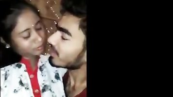 indian college lovers passionate kissing with standing sex - DesiSex24.com