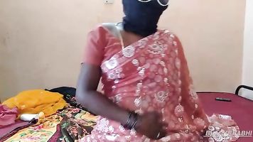 neighbor aunt show vagina teenage boy