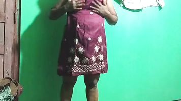 indian telugu aunty kannada aunty malayalam aunty Kerala aunty hindi bhabhi horny tamil north desi south tamil horny vanitha school teacher showing boobs and shaved vagina press hard boobs press masturbation using bottle