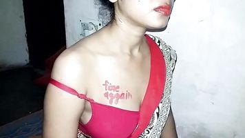 नौकरानी को बहला फुसला कर चोद ही दिया