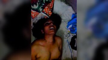 Horny tamil housewife masturebates till she comes feels shy