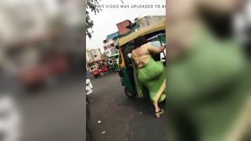 Desi Huge Butt In Saree