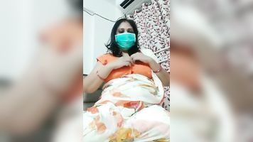 Bhabhi boobs