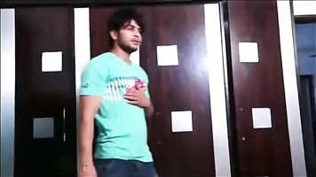INDIAN LATEST SHOWER SEX MOVIE VIDEO WITH HINDI AUDIO