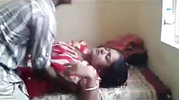 Tamil-sex-movies-village-bhabhi-with-tenant 1509267154747