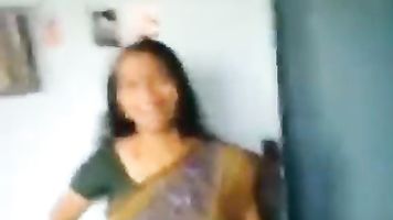 Desi aunty video2porn2