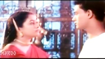 ---Teenager Seduces Aunty