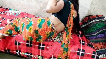 Desi bhabhi talking a devar and devar come in fucking rough