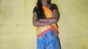 Pados vali bhabhi ko akeli Parker uske Ghar mein jaker jabardasti chouda dehati sex