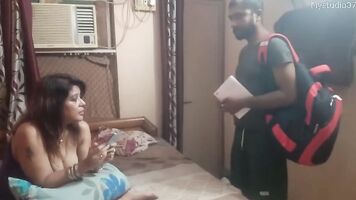 My best friend comes my house and fuck my beautiful stepmom,