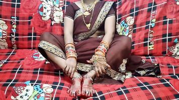 Suhagrat ke din bhabhi ko devar ne choda