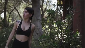 Beautiful transgender fucks girl - Cute ladyboy fucks girl