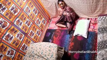 desi bhabhi desperate to get fucked masturbation porn