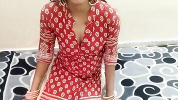 Tamil Tamil village bhabhi ne khula parlor officer ko Rishwat na Dene par aapni gaand marwai xxx Hd in Hindi audio