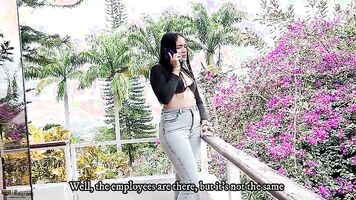 Horny gardener fucks the latina samantha's vagina - Porn in Spanish