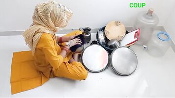 Bartan lelo bahut Shasta hai nahi to muze ake chodo