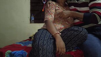 Deshi Beautiful Aunty Home-Made Fucked With Boyfriend
