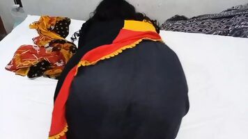 Punjabi bhabhi fucked by bihari - Bihari ne randi bhabhi ko ghodi bana ke khoob pela