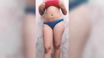 Bhen ne pise lekr bhai ko dekhaya aapna pura badan