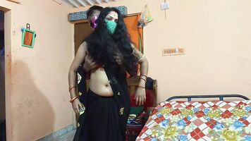 First time my friends housewife ki chudayi sexy hot desi Indian Village milf ko jamkar choda or or land bhi chusaya