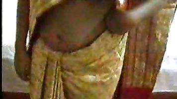 Lucknow Ki Maharani - Movies.