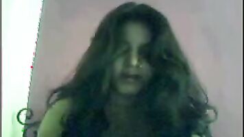 Gujrati girl nadia captured naked on live webcam show by her boyfriend.